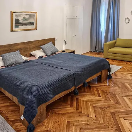 Zlatica Prázdninový dům